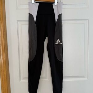 Adidas women’s small Black, white, and Gray Leggings tights workout active wear